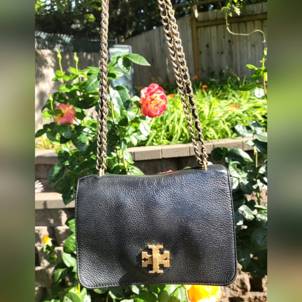 Tory Burch Black Leather Bag with Gold Chain